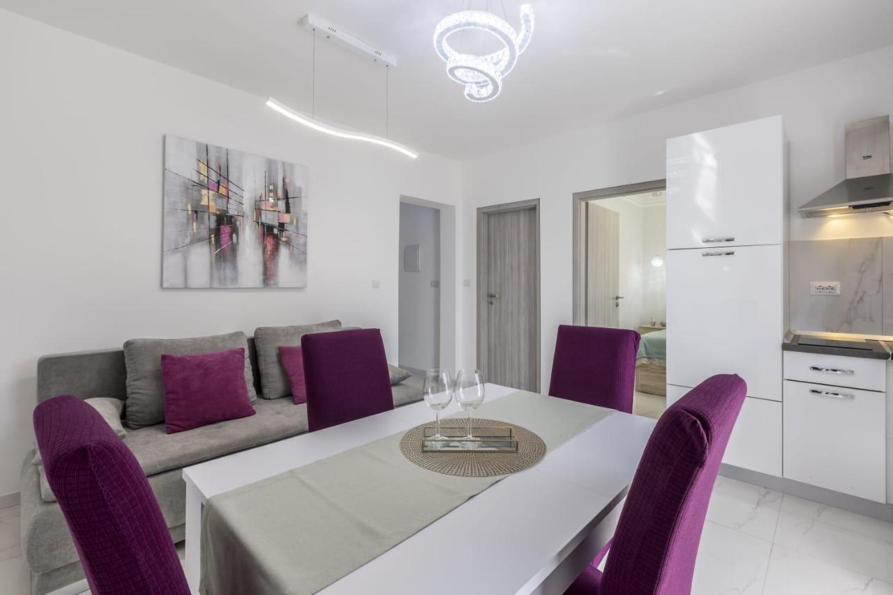 Royal Rose Gold Apartment Vodice Eksteriør bilde